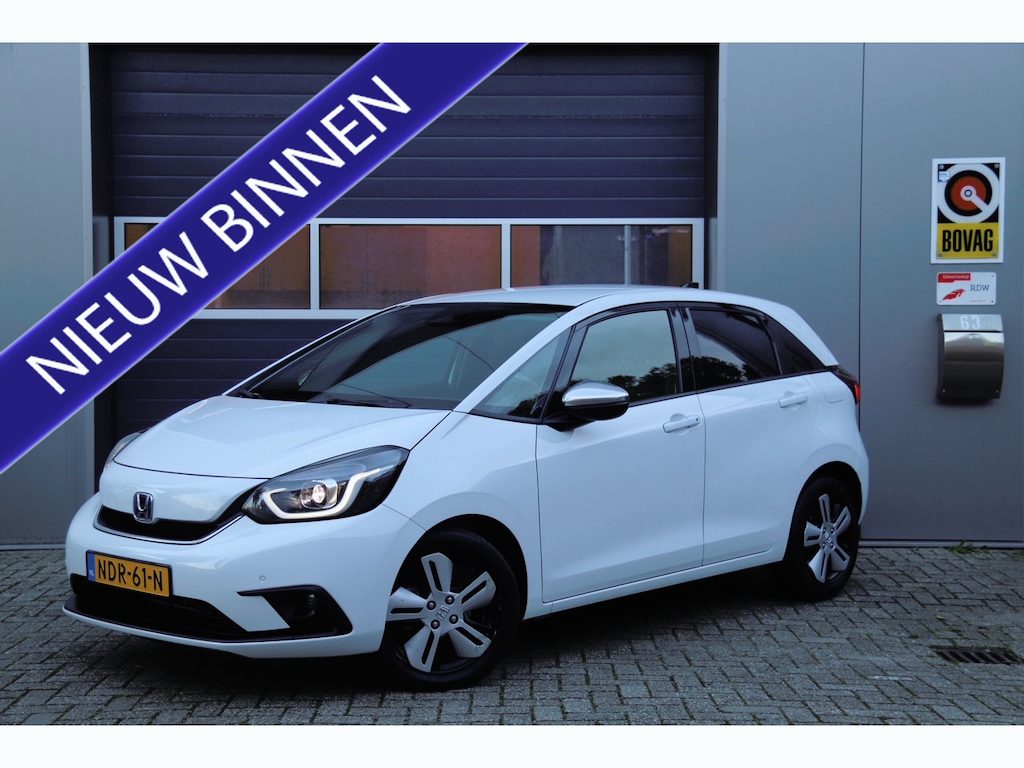 Honda Jazz 1.5 e:HEV Elegance Automaat, Stoel & Stuurverwarming, Carplay, Camera, Cruise, Navi
