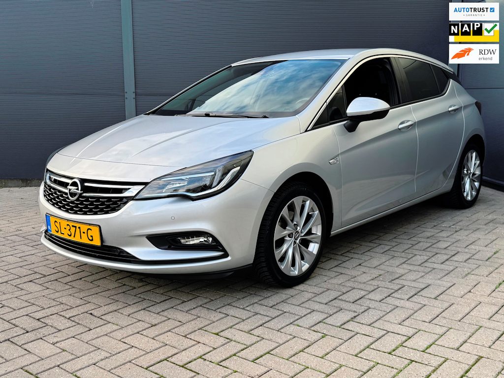 Opel Astra 1.0 Online Edition / 64.000 km Nap / Navi / Carplay