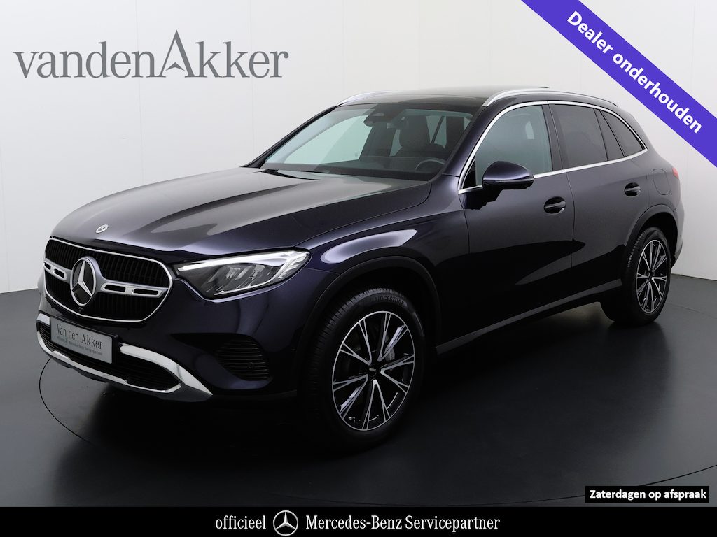 Mercedes-Benz GLC 300e 4Matic // SoH 99% // Trekhaak // Panoramadak // 360 Camera // Distronic // Carplay