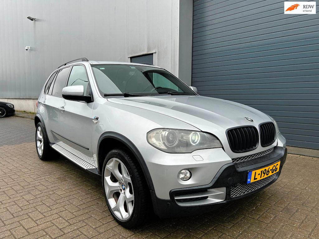 BMW X5 XDrive48i High EXE AUT PANO LEDER HUD