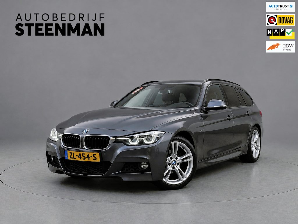 BMW 3-Serie Touring 318i M Sport | Trekhaak | Navi Pro