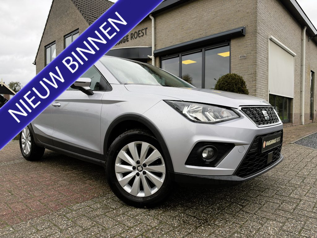 SEAT Arona 1.0 TSI Style Carplay / Parkeersensors / Cruise control