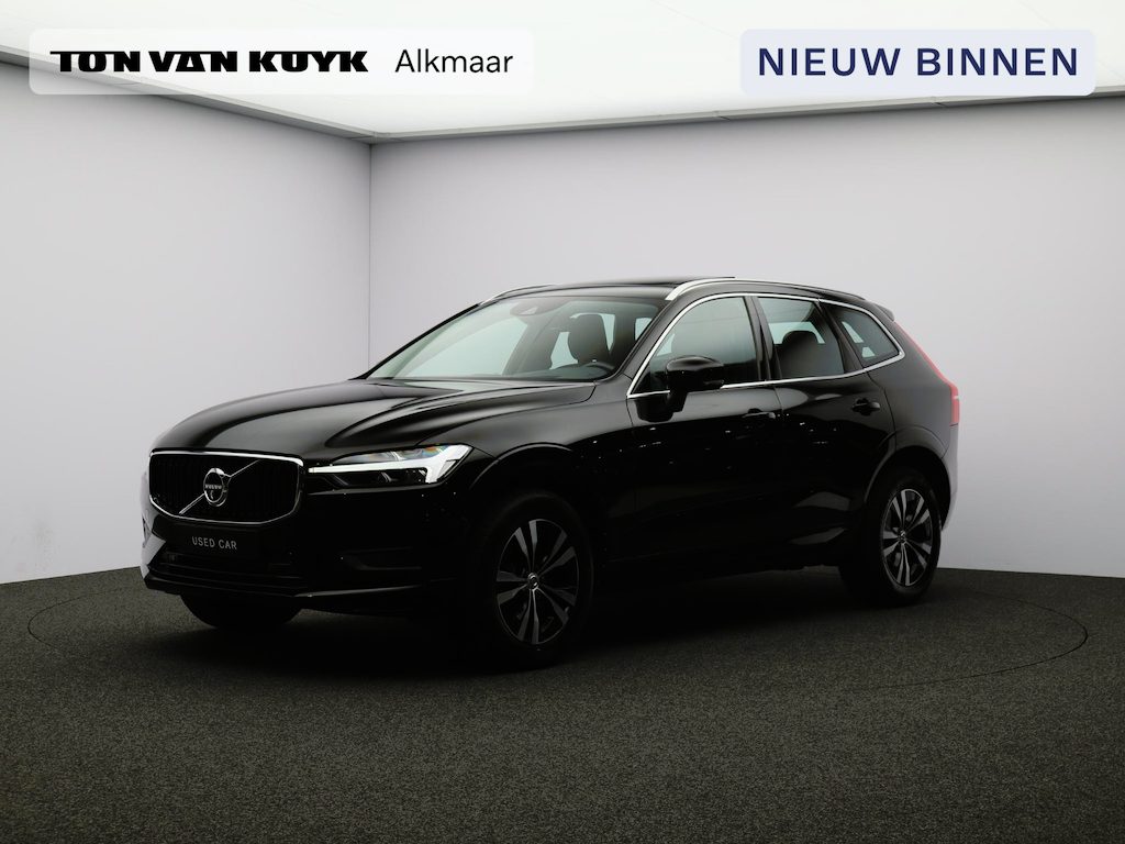 Volvo XC60 2.0 B5 Momentum Exclusive / Panoramadak / Head-up Display / Harman Kardon / 360 Camera / Leder / Adaptive Cruise / Stoel+Stuurverwarming /