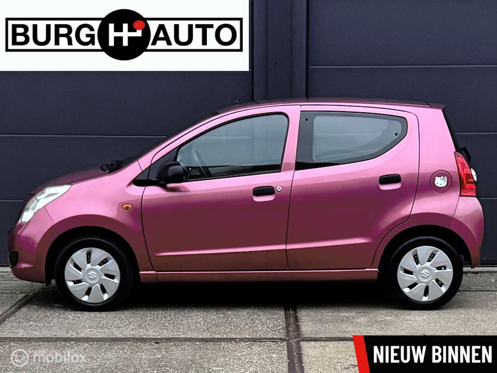 Suzuki Alto 1.0 Comfort Plus - APK TM 09-11-2027 - 2E EIGENAAR - ROZE METALLIC - AIRCO - EL. RAMEN - CPV - RADIO/CD - BLUETOOTH - STUURBEKRACHTIGING - AIRBAGS - NAP - NL AUTO -