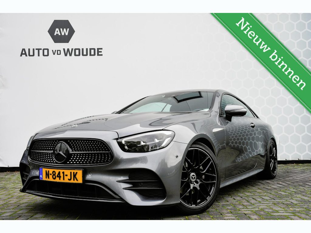 Mercedes-Benz E-klasse Coupé 200 AMG Line Leer Camera Automaat