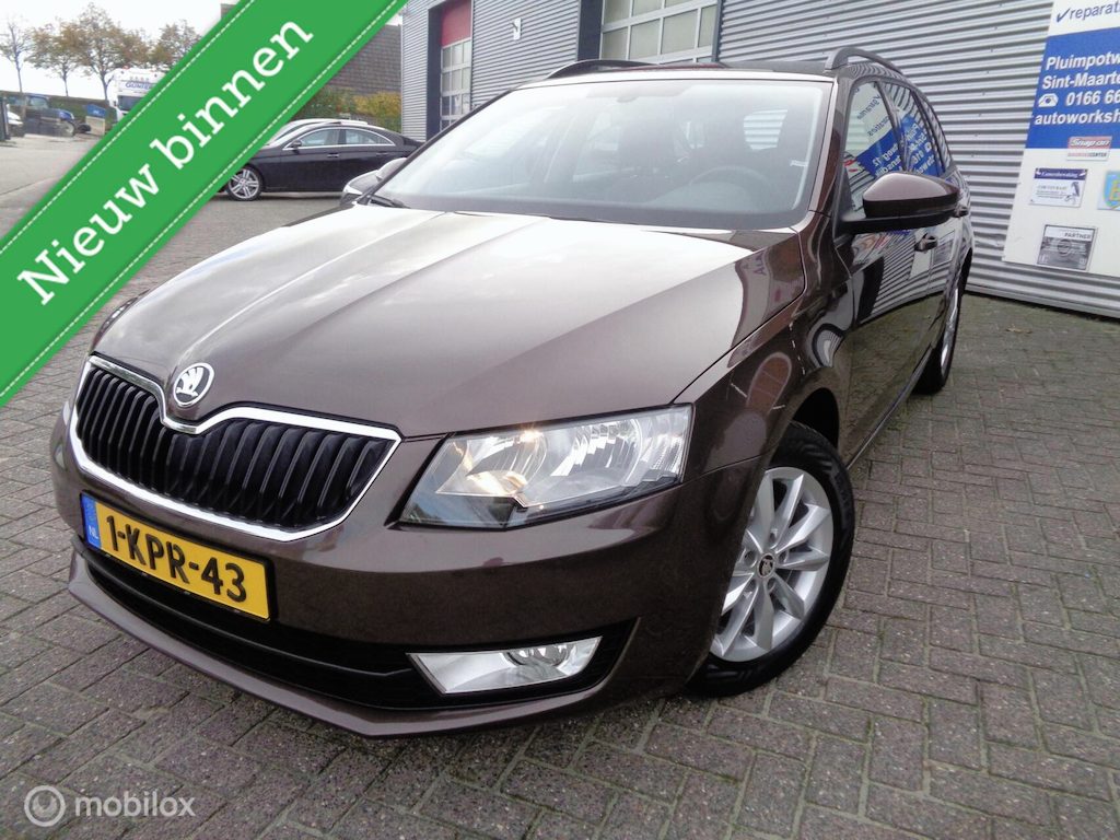 Skoda Octavia Combi 1.2 TSI Greentech Ambition Businessline/Airco/Ecc/PDC/Canton/hele mooie auto