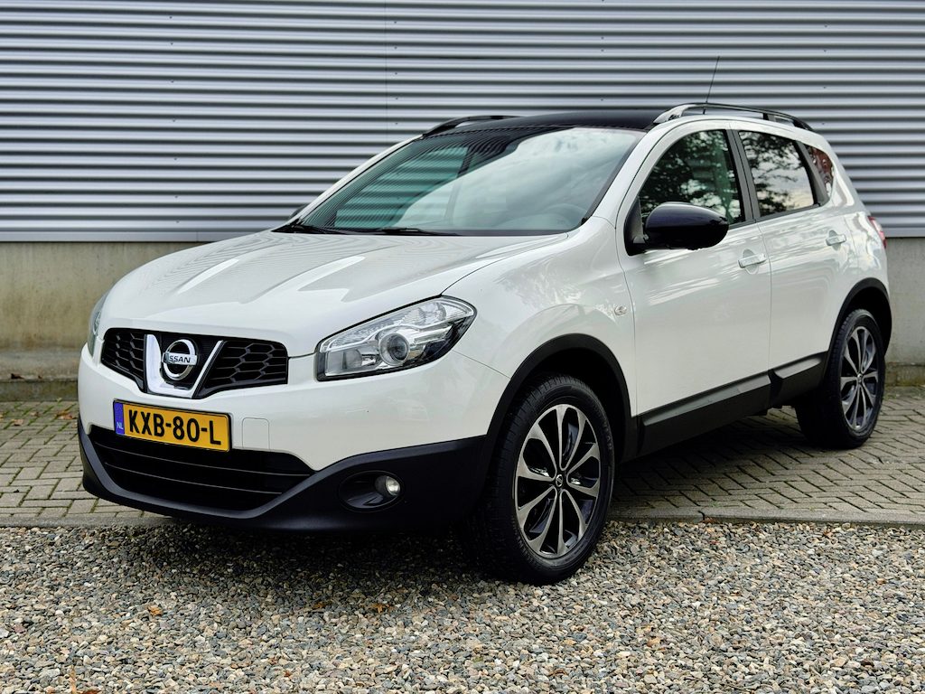 Nissan Qashqai 1.6 N-Connecta [ 360 camera, pano, trekhaak ]