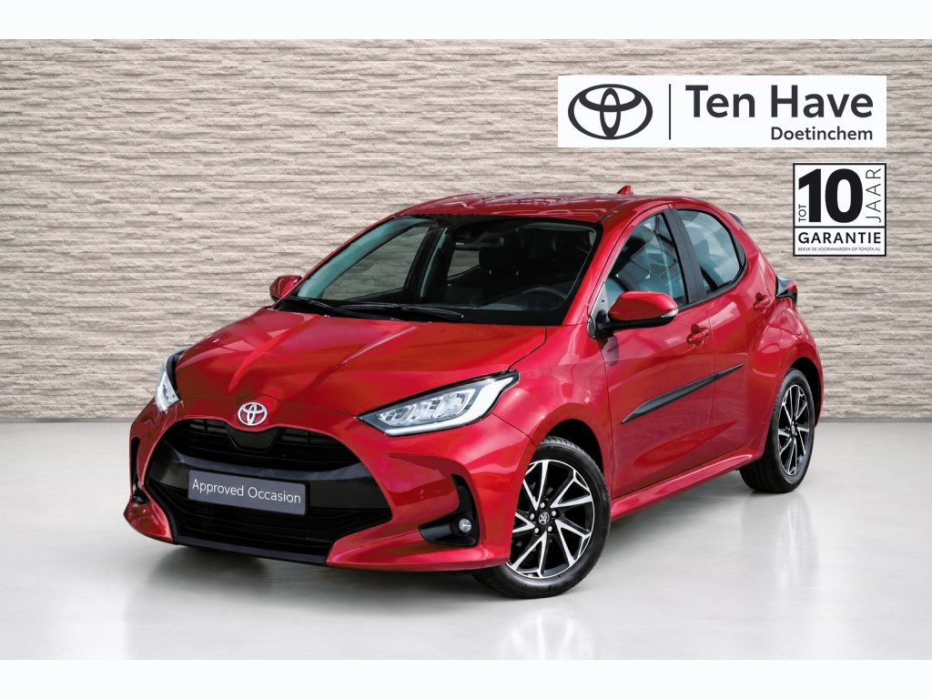 Toyota Yaris 1.5 VVT-i TeamNL Handgeschakeld | Apple Carplay & Android Auto | Smart Entry met startknop | 16” lichtmetalen velgen ‘machined’ | 7” digital dashboard ‘binocular’ | Portierinleg ‘felt’ | Ramen, elek