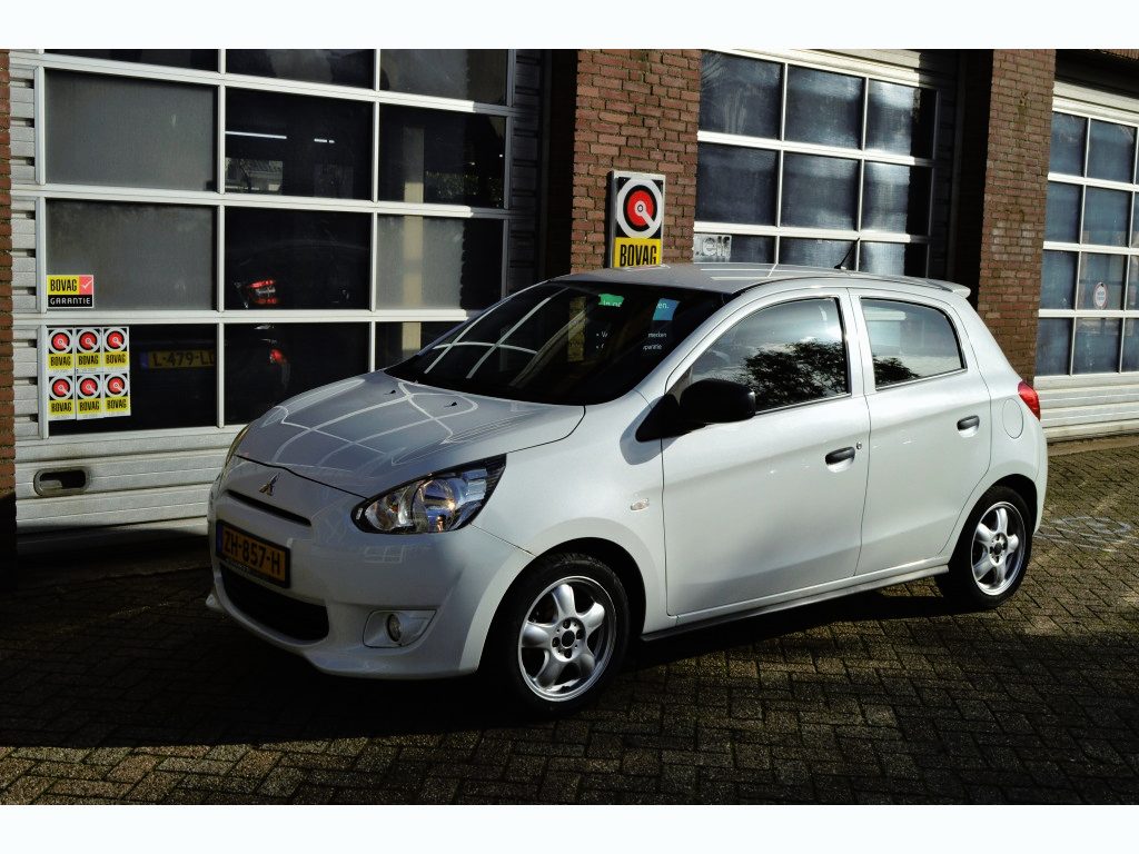 Mitsubishi Space Star 1.0 Entry, Airco, Lichtmetalen velgen, Electrische ramen