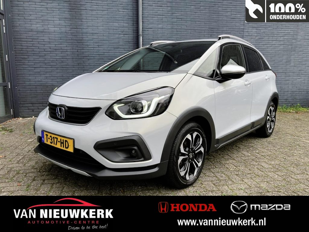 Honda Jazz 1.5 i-MMD 109pk Hybrid Automaat Crosstar | Navigatie Apple Car Play | Adaptieve Cruisecontrol | Parkeercamera | LED | Stoelverwarming |