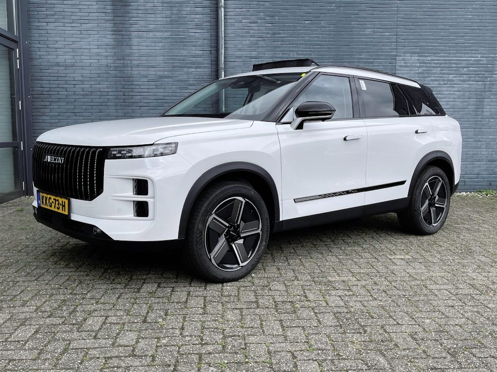 Jaecoo 7 1.5 TGDi 348pk Aut Exclusive Voorraad Aktie Snel Leverbaar | 7 jaar Garantie | Leer | Panoramadak | Carplay | Adaptieve Cruise | 1500kg Trekgewicht |
