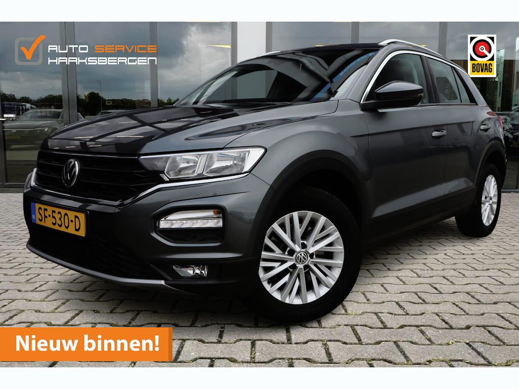 Volkswagen T-Roc 1.0 TSI Style | Trekhaak | ACC | Lichtmetaal |