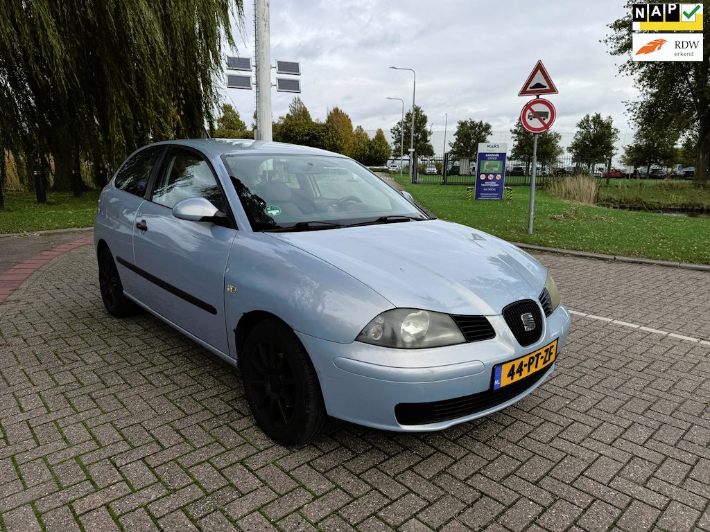 SEAT Ibiza 1.4-16V Stella