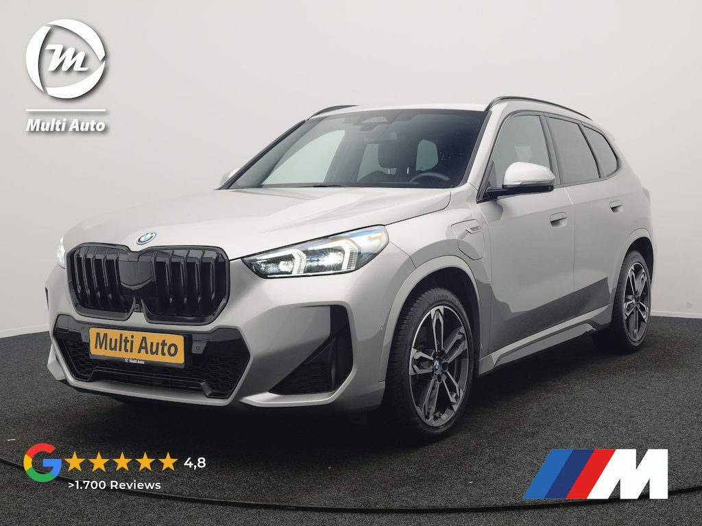 BMW X1 xDrive25e M Sport PHEV 245pk Dealer O.H | Trekhaak Af Fabriek | Adaptive Cruise | 360 Camera | Head Up | Harman / Kardon | Lederen Sportstoelen Massage & Memory | Stuur & Stoelen Verwarmd | Keyless | Apple Carplay | Navigatie | DAB | Virtual | 19"L.M | Plug In Hybrid |