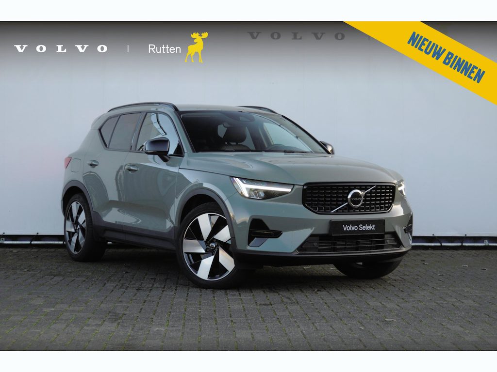 Volvo XC40 T5 262PK Automaat Recharge R-Design / Adaptieve cruise control / Trekhaak / Elektrische stoelen / Harman kardon audio / Elektrische achterklep / Stoel - en stuurwielverwarming / BLIS / 20" velgen