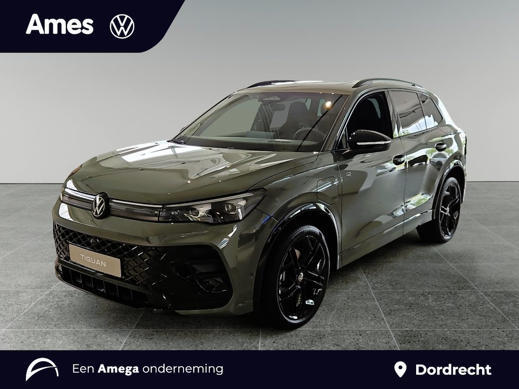 Volkswagen Tiguan R-Line Edition 1.5 eHybrid 150 kW / 204 PK SUV 6 versn. DSG | Panoramadak | Trekhaak | Stoel- en stuurverwarming |