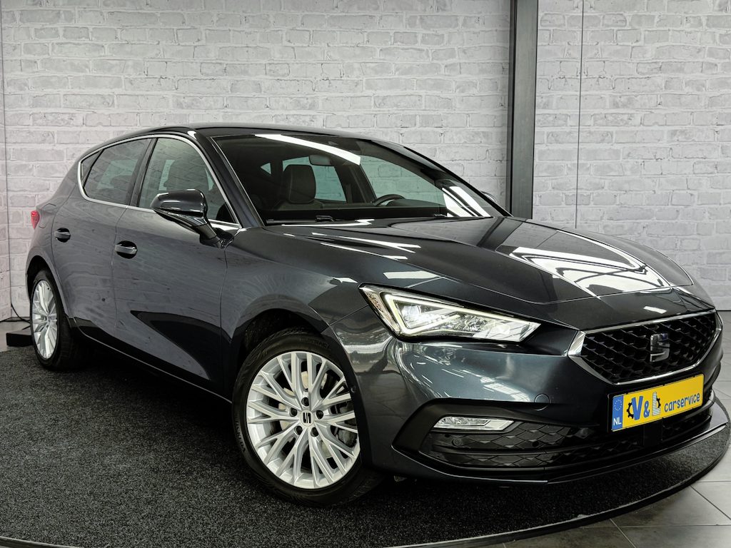 SEAT Leon 1.4 TSI eHybrid PHEV Business Intense ACC Camera Stoelverwarming