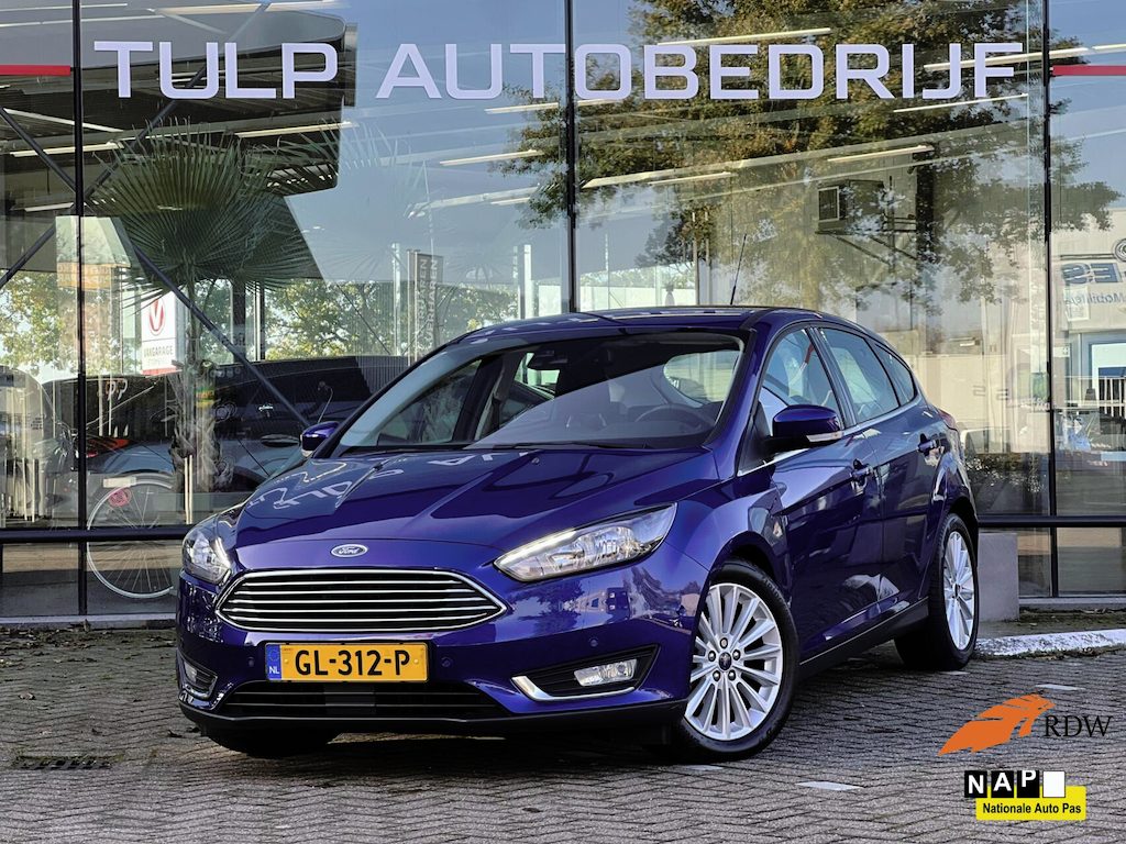 Ford Focus 1.0 Titanium Ed. Clima Adapt.Cruise Park Assist