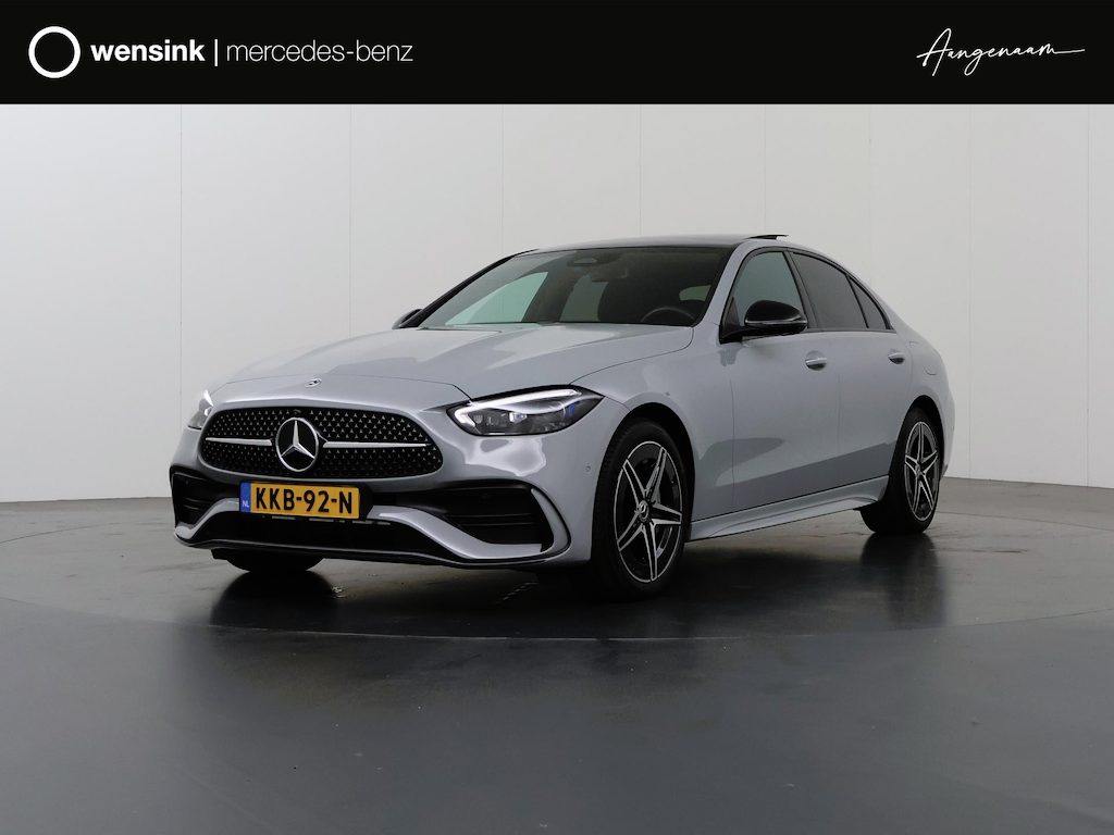 Mercedes-Benz C-klasse 300 e Business Solution AMG | Panoramaschuifdak | Matrix Led | Keyless | 360°-camera | Comfortpakket Plus | Trekhaak |