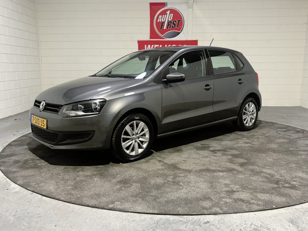 Volkswagen Polo 1.2 TSI BlueMotion Edition, Airco, Isofix, Lichtmetaal all season, Prijs inclusief apk, beurt en 3 maanden garantie