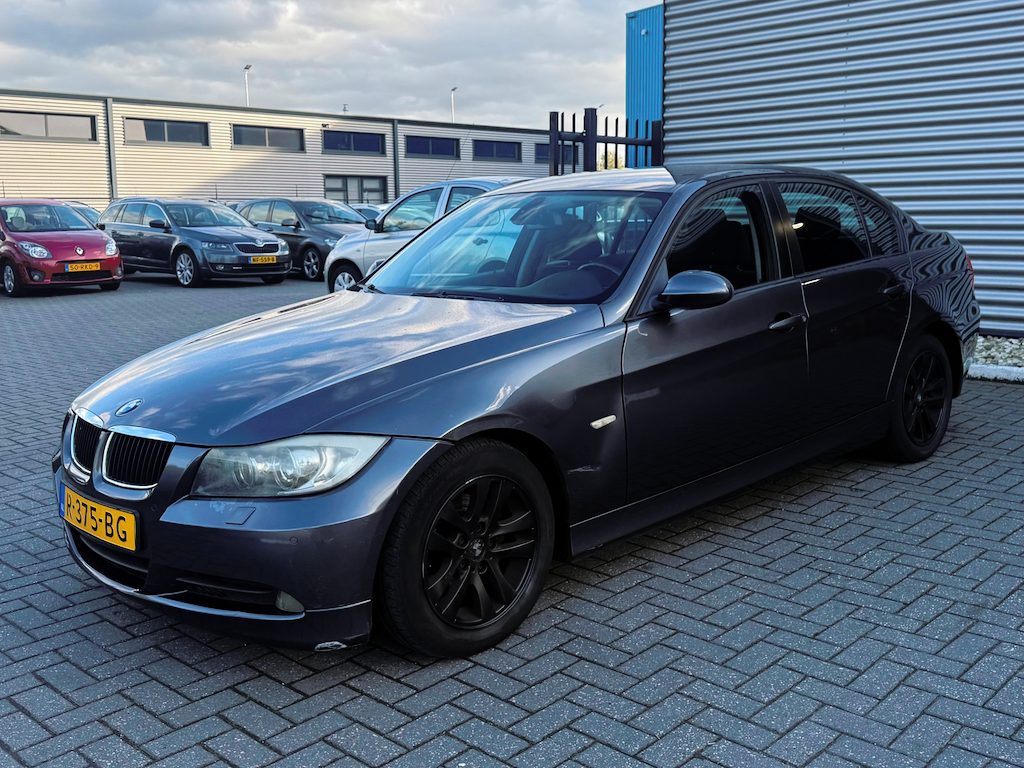 BMW 3-Serie 320i