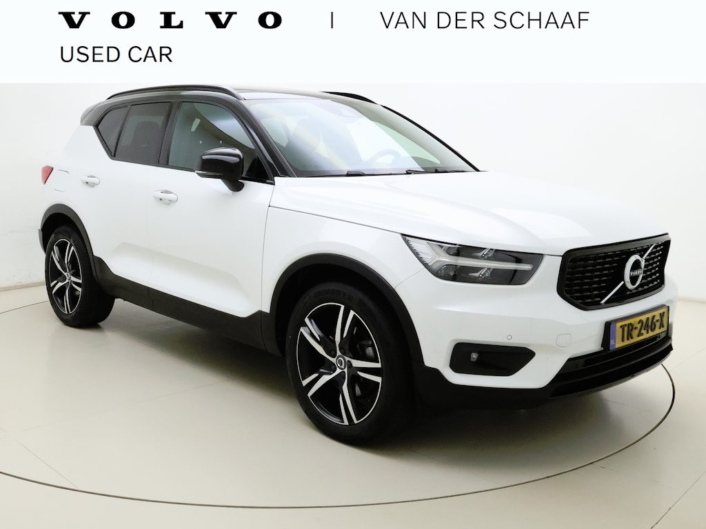 Volvo XC40 T4 190PK R-Design | Trekhaak | Stoelverwarming |