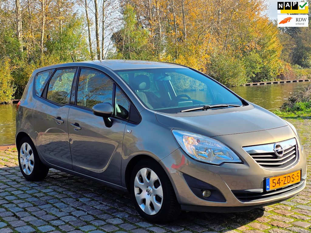 Opel Meriva 1.4 Turbo Cosmo Automaat 2e eigenaar dealer onderhouden cruis control navigatie