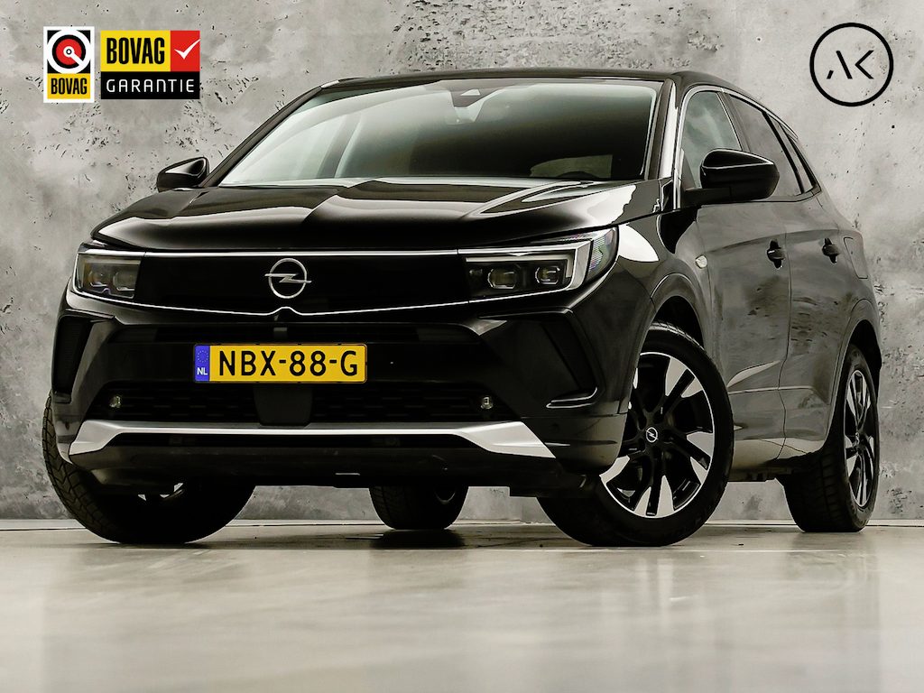 Opel Grandland 1.6 Turbo Plug-In Hybrid GS Line 224Pk Automaat (VIRTUAL COCKPIT, SOH 98,2%, APPLE CARPLAY, 360 CAMERA, ADAPTIVE CRUISE, STUURWIEL VERWAMD, SPORTSTOELEN, GETINT GLAS, LANE ASSIST, NIEUWSTAAT)