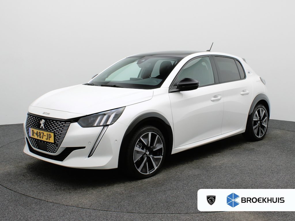 Peugeot e-208 EV GT Pack 50 kWh | 95% SOH | Carplay | Alcantara | Panoramadak | Stoelverwarming | PDC V+A | Adaptieve cruis | Clima | Camera |
