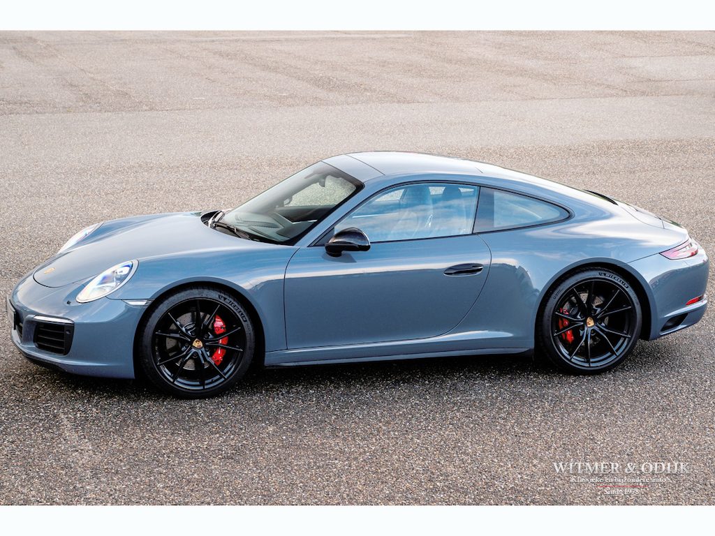 Porsche 911 3.0 Carrera 4S Special Color