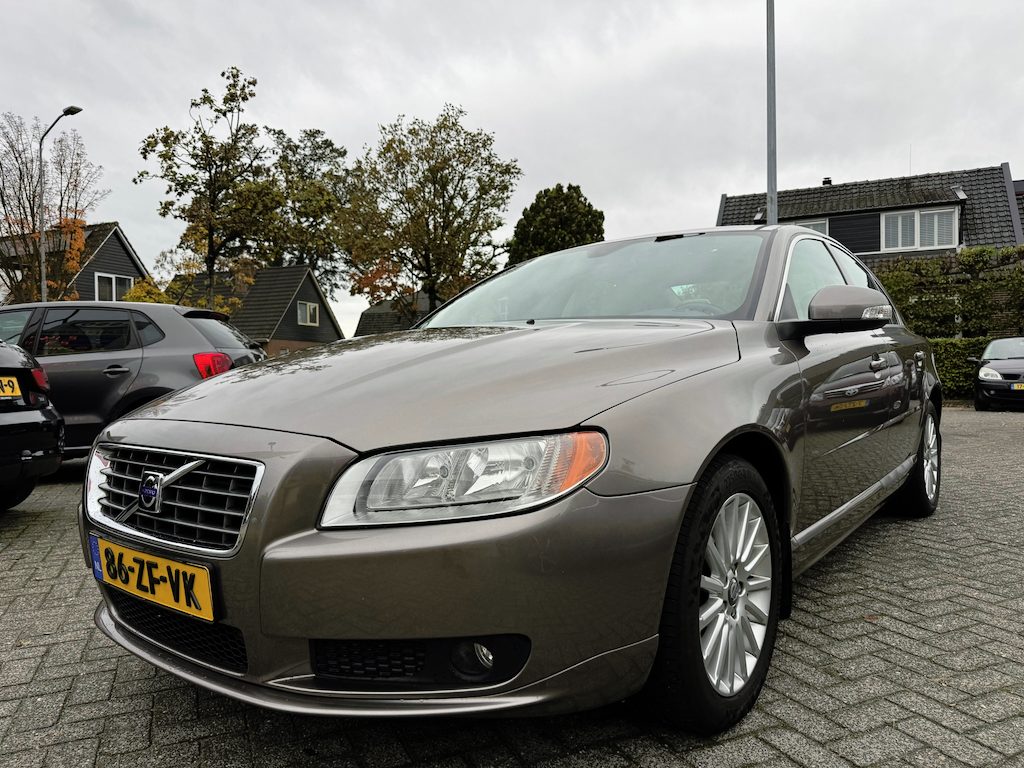 Volvo S80 2.5 T Momentum 200pk,Apk 11/12/27,2e Eig,Nap,