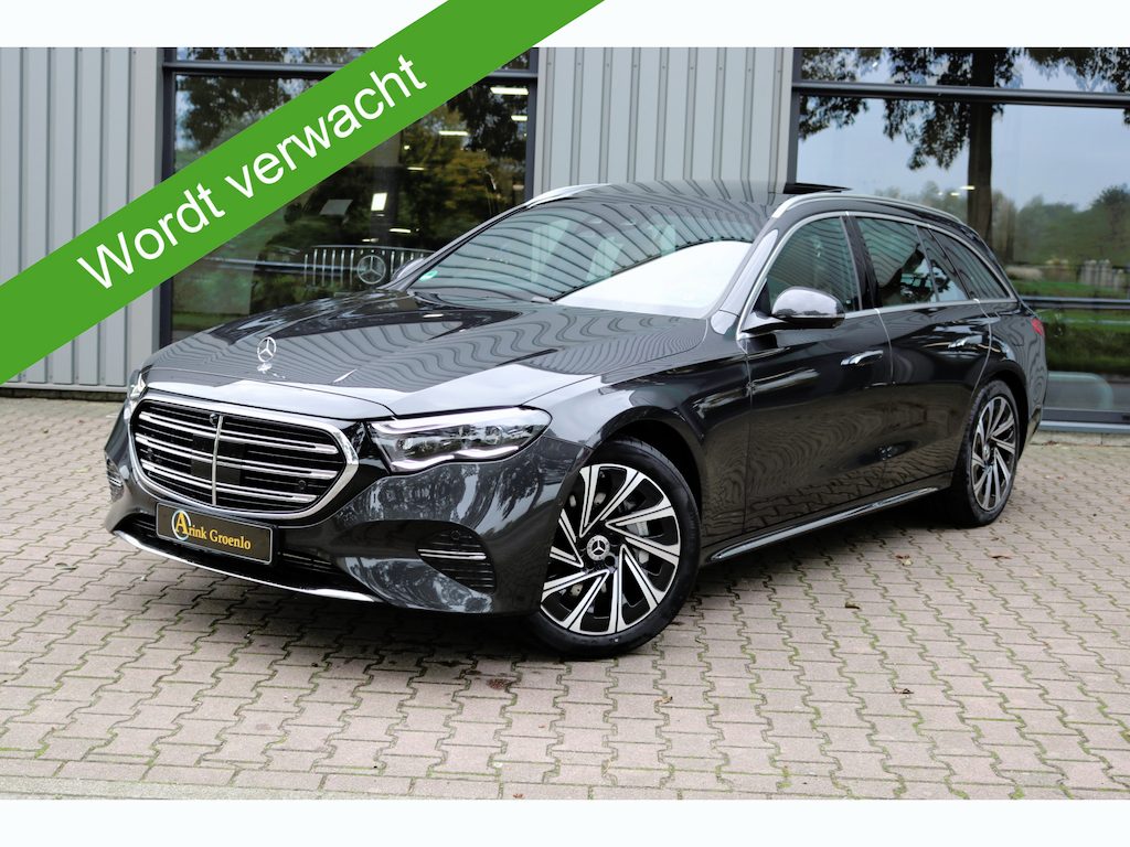 Mercedes-Benz E-klasse Estate 300 e Business Solution Luxury Luchtvering, Panoramadak, Trekhaak, Rijassistentiepakket