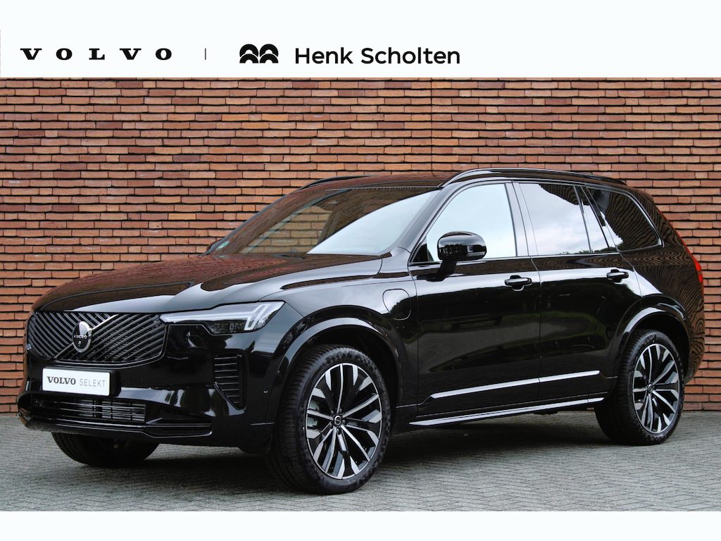 Volvo XC90 T8 Plug-in hybrid AWD Ultra Dark | Luchtvering | Panoramadak | All-season banden |  Trekhaak | Head up display | Premium audio by Bowers&Wilkins | 360 graden camera | Verwarmbare voorstoelen met massagefunctie en ventilatie