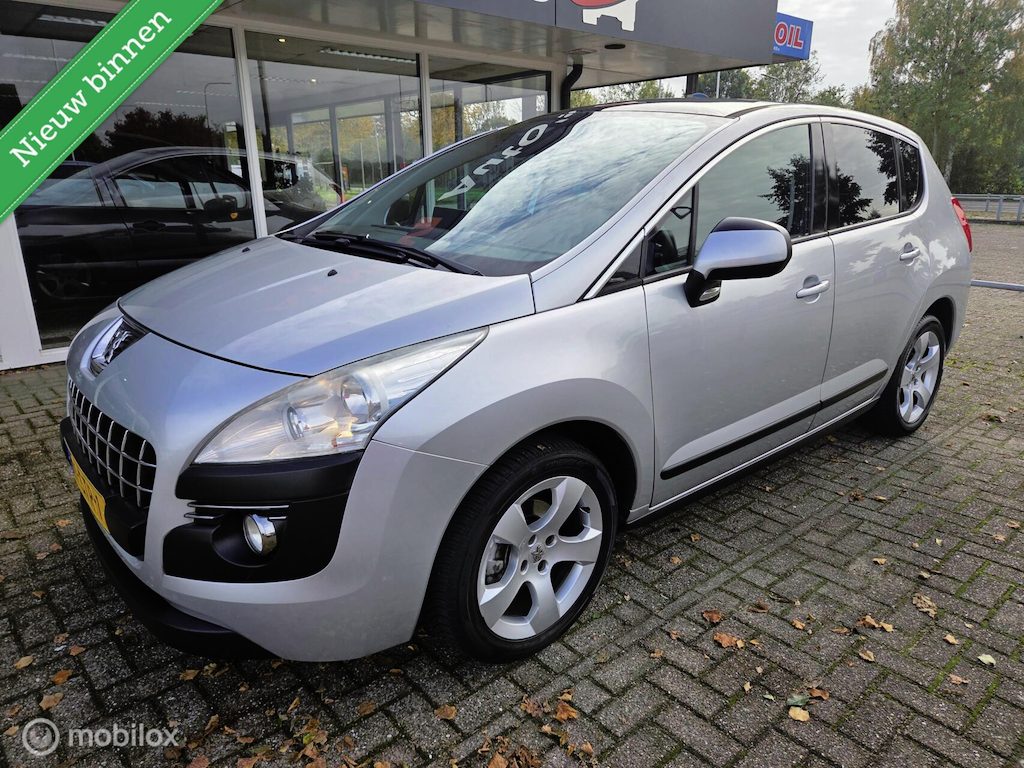 Peugeot 3008 1.6 VTi ST Airco Cruise PDC Navi Panoramadak