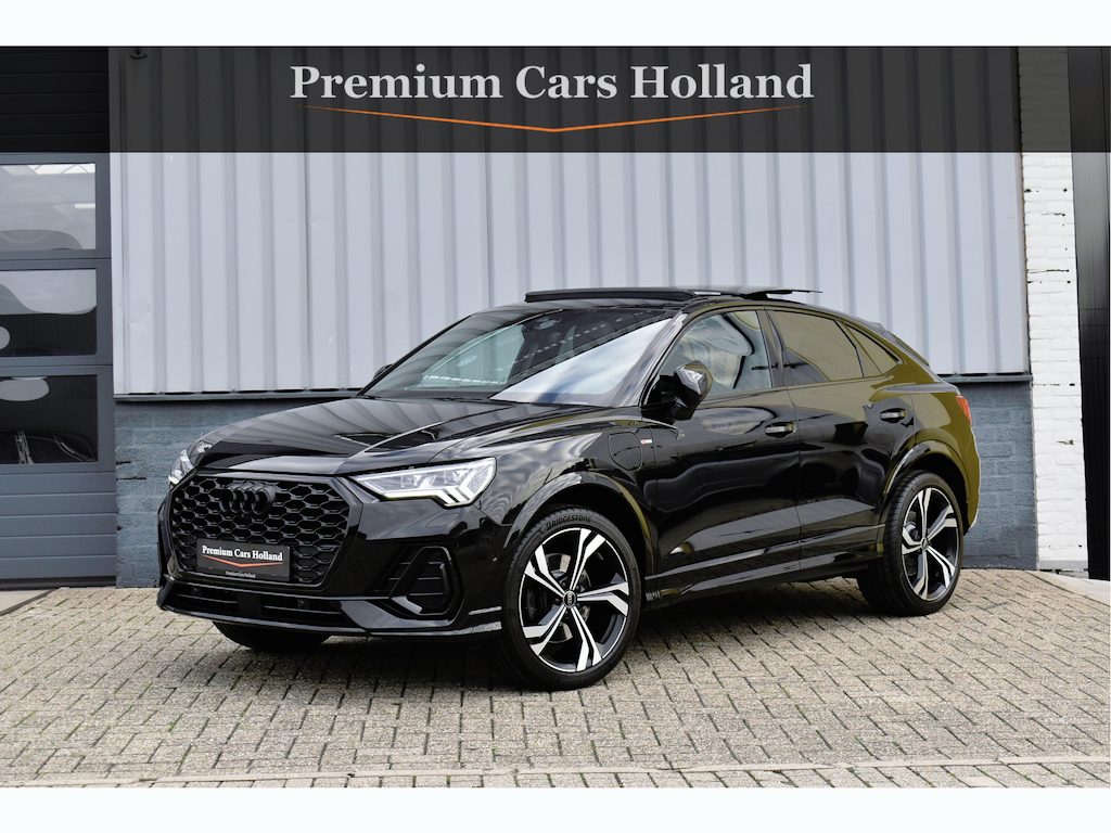 Audi Q3 Sportback 45 TFSI e S-Line 245 Pk Pano Memory Leder 360 Camera ACC Keyless 20 Inch