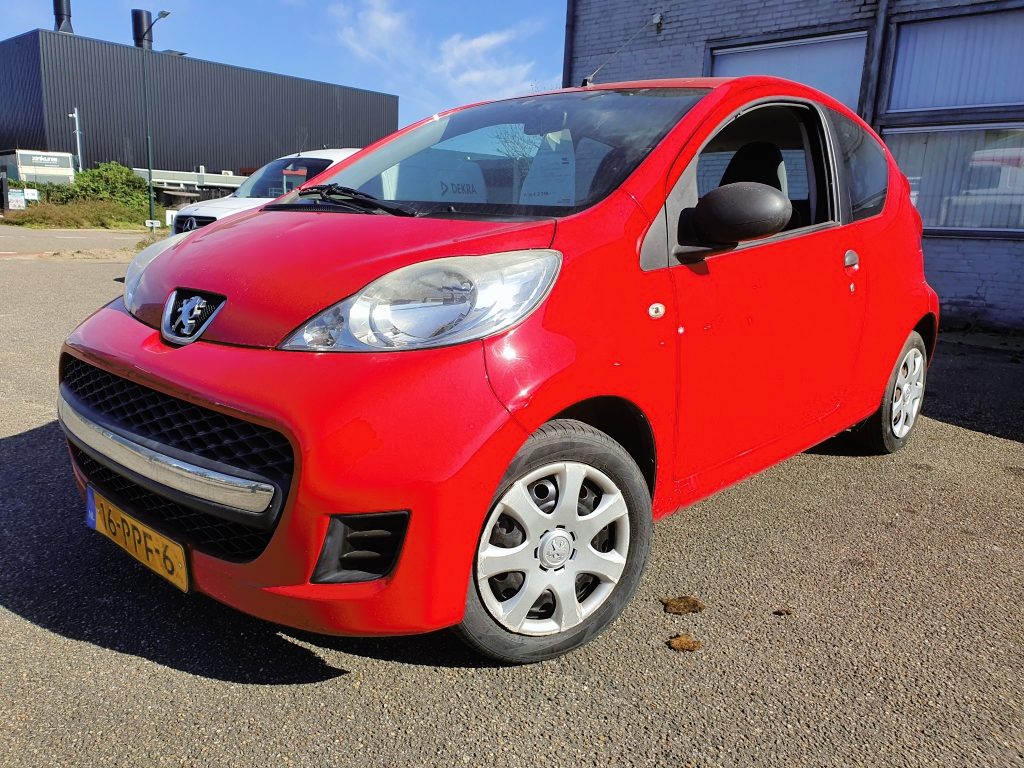 Peugeot 107 1.0-12V XR 3-DRS|STUURBEKRACHTIGING|NAP|2011