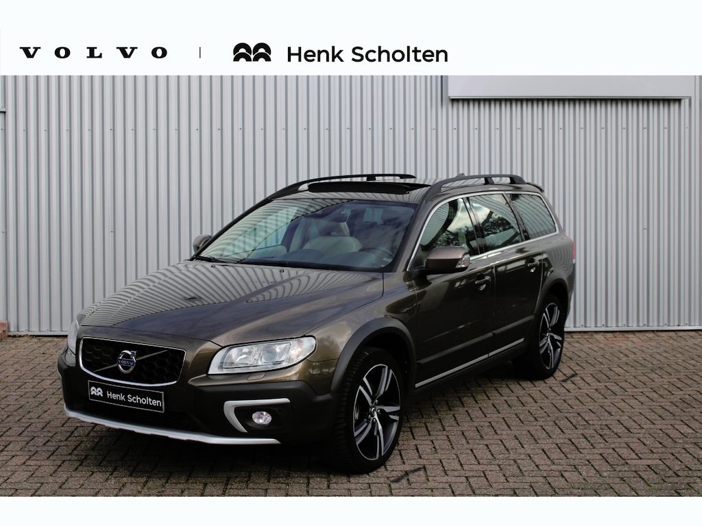 Volvo XC70 2.0 T5 FWD Inscription Edition | Schuif/kantel dak | Geventileerde stoelen voorzijde | Stankachel | Bestuurdersstoel met geheugenfunctie | Adaptieve cruise control | Xenon koplampen | Trekhaak