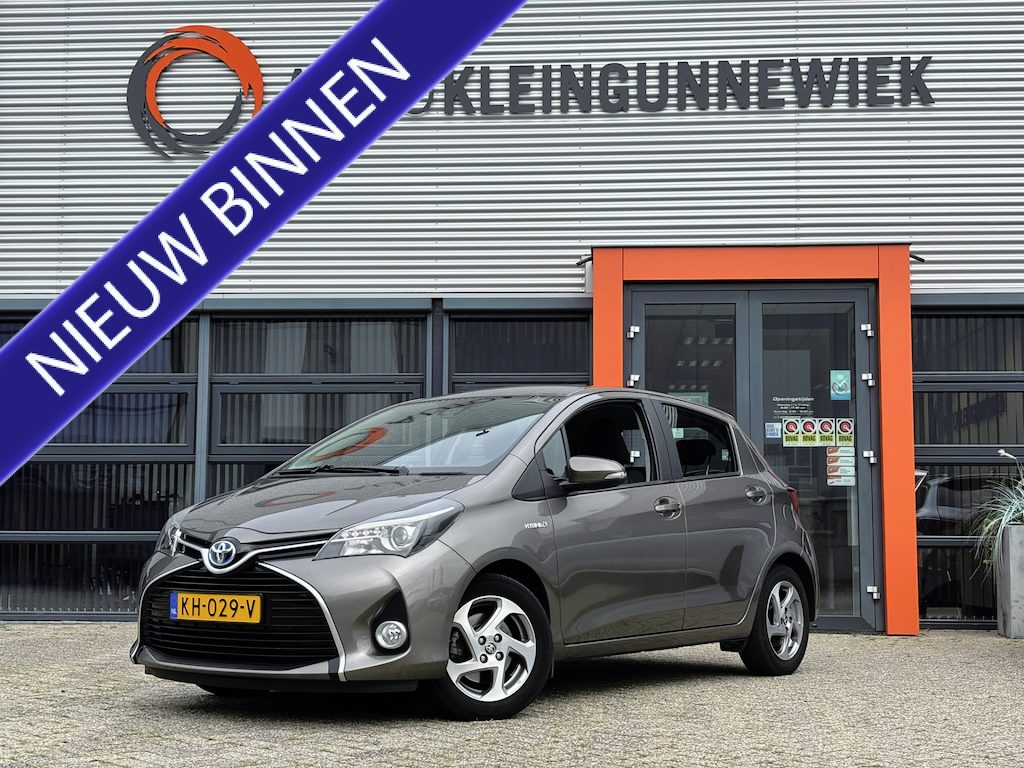 Toyota Yaris 1.5 Hybrid Trend / Camera / Cruise Control / Dealer Onderhouden /