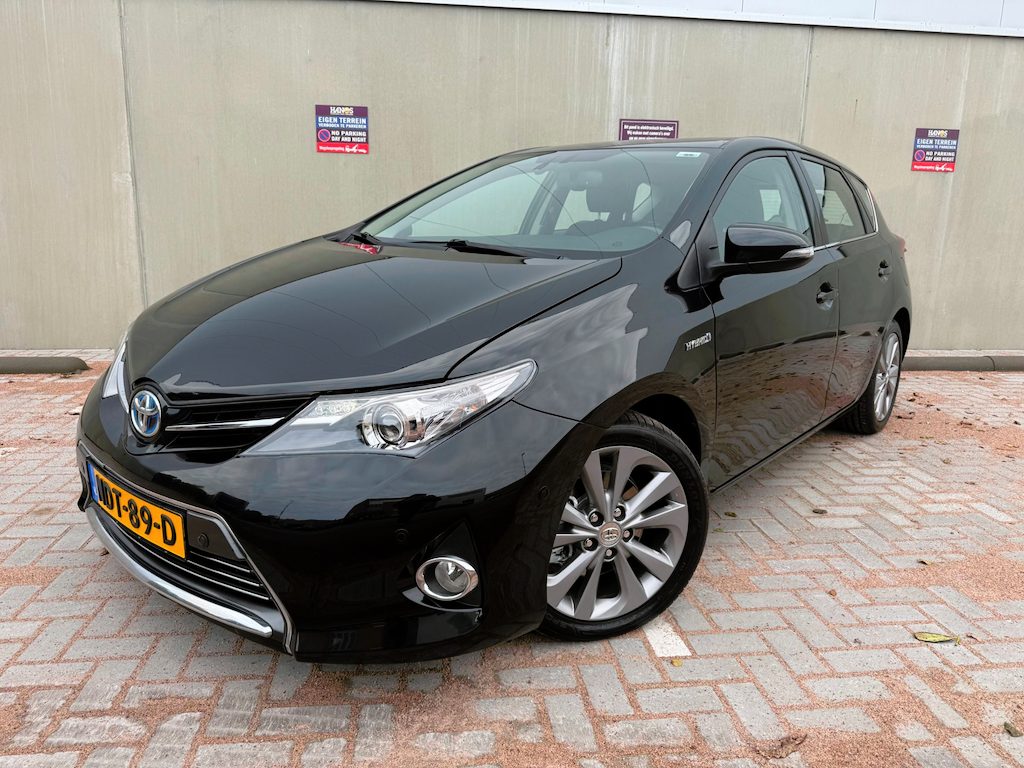 Toyota Auris TOYOTA 1.8 Full Hybrid Exclusive |LUXE UITV 1E EIG|LEDER |KEYLES|VOL OPTIE|
