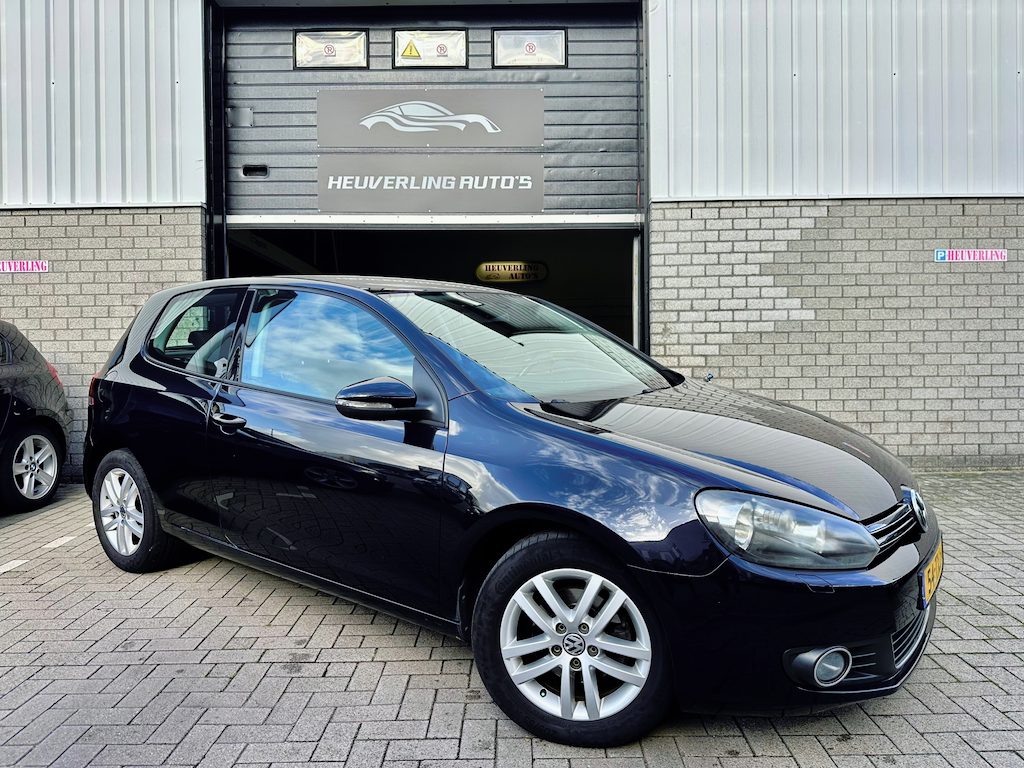 Volkswagen Golf 1.2 TSI Highline BlueMotion | Cruise | Navi | Clima