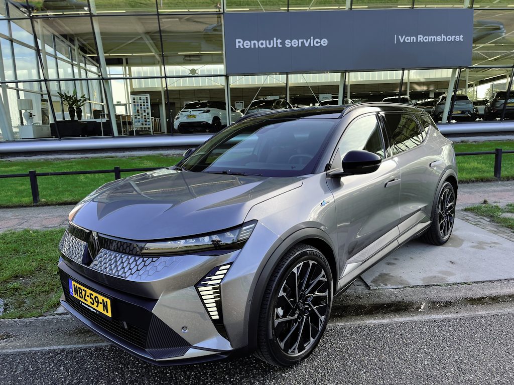 Renault Scenic E-Tech EV87 long range esprit Alpine / SOH 99.0% / Warmtepomp / Solarbay / Winter Pakket / Elek.Achter klep / Harman/Kardon /