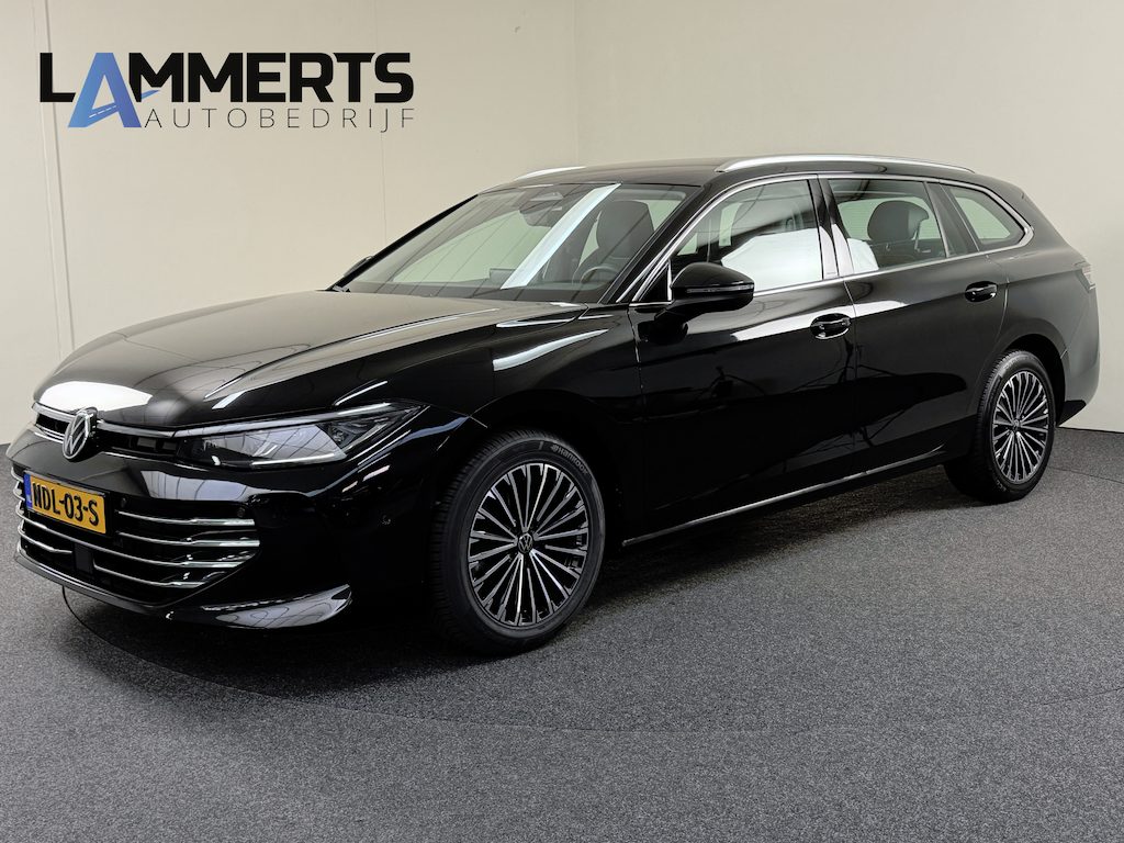 Volkswagen Passat Variant 1.5 eTSI Elegance Business Navi / Carplay / Stoel- & Stuurverw. / Head-Up / Climate & Cruise Cntrl.