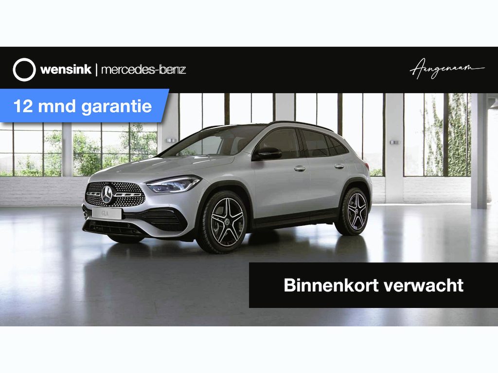 Mercedes-Benz GLA 200 Business Solution AMG | Night | Multibeam | Panoramadak | Keyless | Memory | Widescreen | Sfeerverlichting |