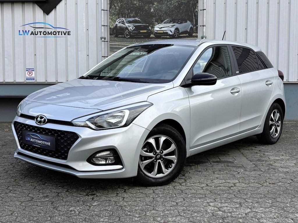 Hyundai i20 1.0 T-GDI Comfort | Carplay | Camera | 15 inch | Stoel+stuurverwarming