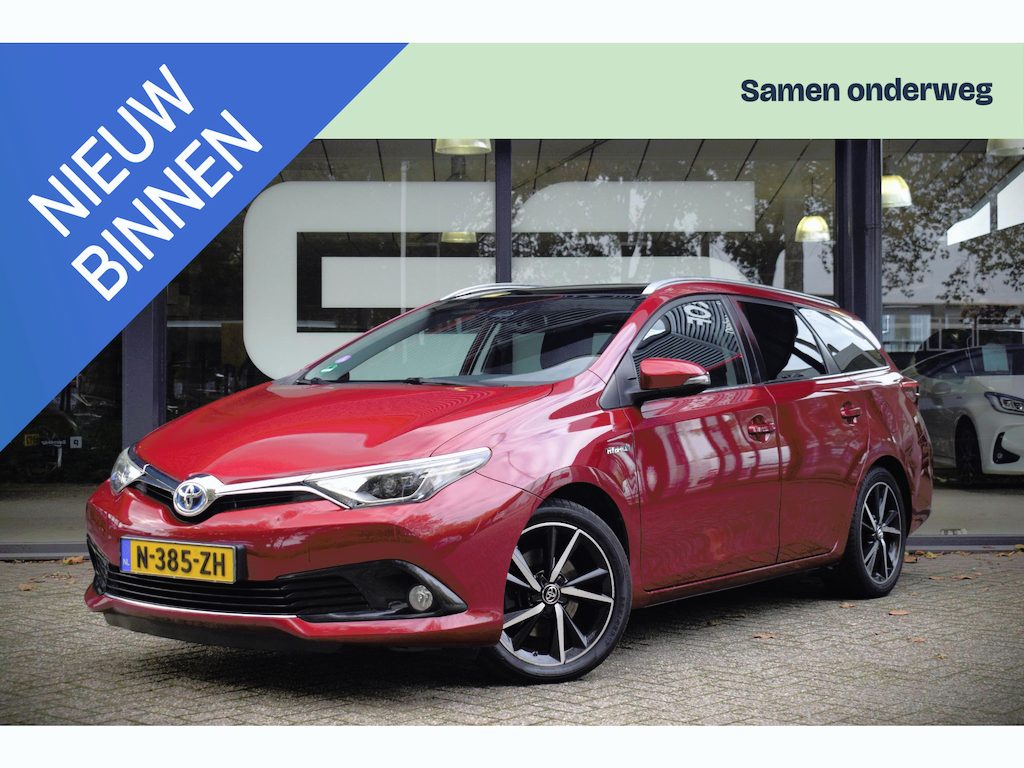 Toyota Auris Touring Sports 1.8 Hybrid Executive |CRUISE|PANO|CAMERA|NAVI