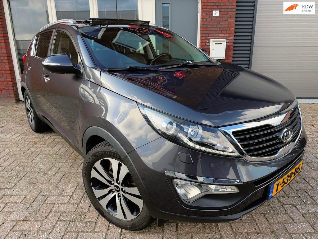 Kia Sportage 2.0 X-clusive / AUT / PANO / Leder / Camera / PDC