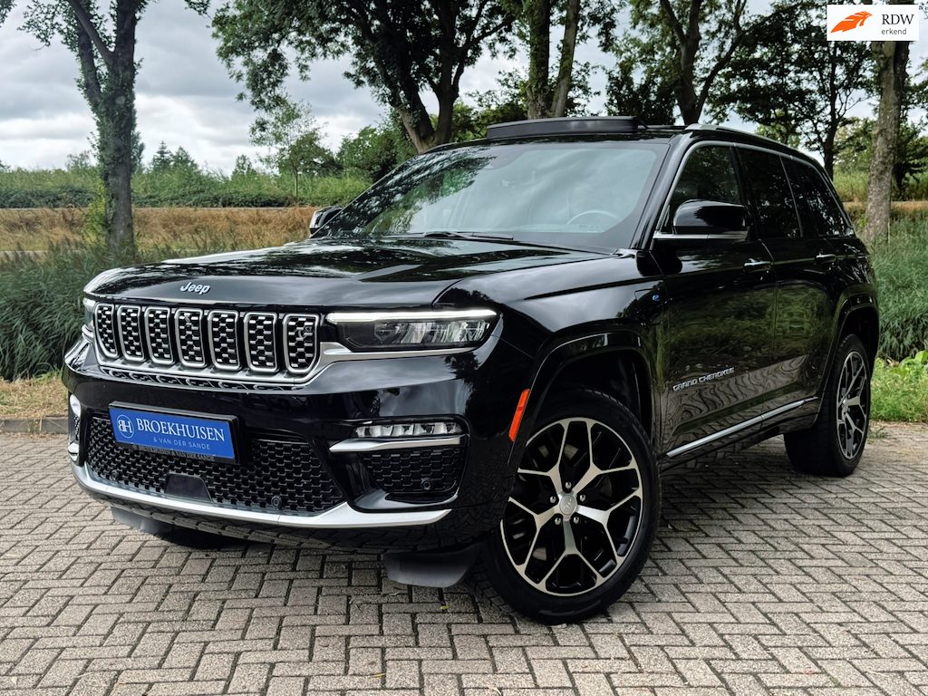 Jeep Grand Cherokee 2.0 Summit Reserve Plug in Hybrid 4xe 380pk Luchtvering / Massage Stoelen / Nightvision