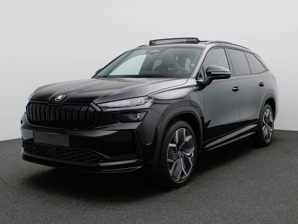 Skoda Kodiaq 1.5 TSI PHEV Sport Business Automaat | Trekhaak | Panoramadak