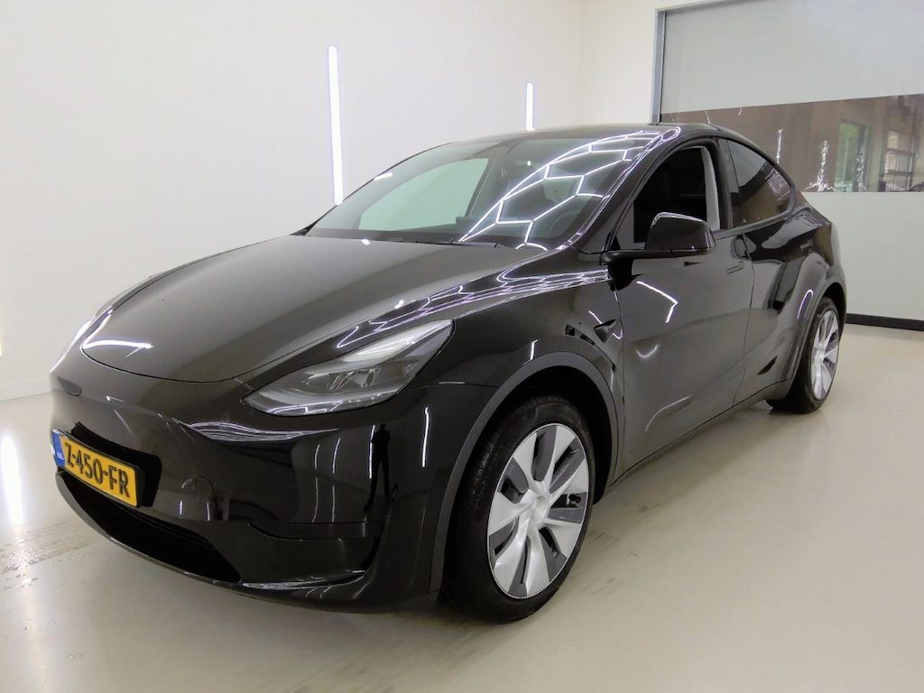 Tesla Model Y Standard RWD Plus 94,1% SoH [ AMD RYZEN+AUTOPILOT+19 INCH+PREMIUM AUDIO ]