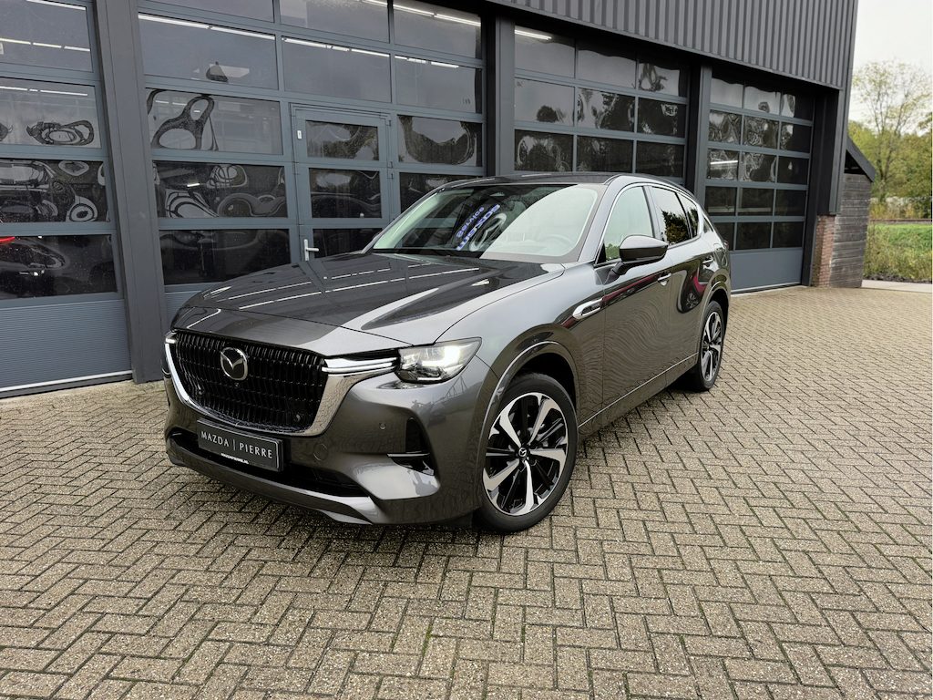 Mazda CX-60 2.5 e-SkyActiv PHEV 327 pk Takumi Automaat NAVI | BTW AUTO | LUXE LEDEREN INTERIEUR MET STOEL KOEL EN VERWARMING | ALARM KLASSE 5 | TREKHAAK | 20 INCH LMV PANORAMA DAK | RONDOMZICHT CAMERA | FABRIEKS GARANTIE